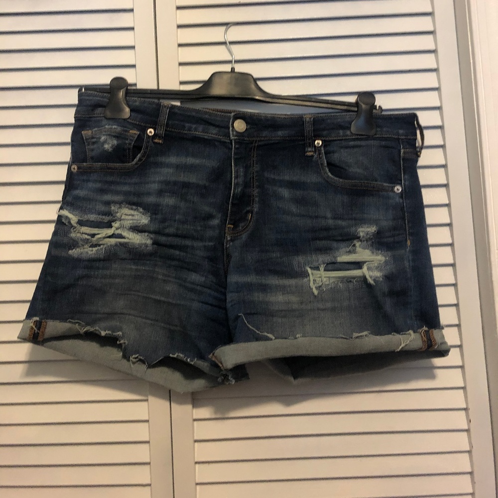 American Eagle Size 18 Mid-Rise Jean Short